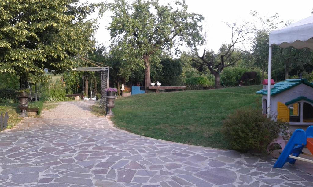 Agriturismo Il Gelso Traversetolo ภายนอก รูปภาพ