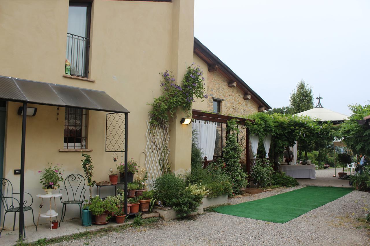 Agriturismo Il Gelso Traversetolo ภายนอก รูปภาพ
